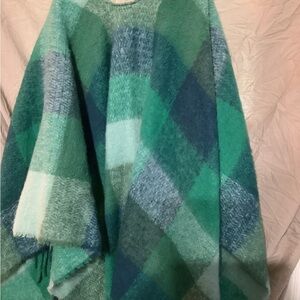 Time and Tru Green Plaid Poncho